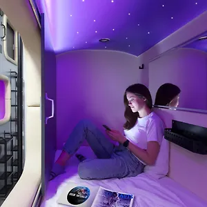 Hotel kapsułowy Capsule Constellation 89, Lwów
